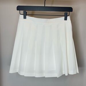 Aritzia Sundays Best Olympia Pleated Skirt white size 2